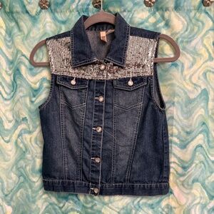 Girls denim vest with sequins Route 66 Excellent shape
